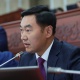Депутат Эмил Токтошев: "Балдардын контейнер-мектепте билим алышы Билим берүү министрлигинин шалаакылыгы". КҮНСОБОЛ