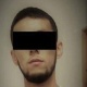 Бишкекте аялдын үйүнө келип, аны сабап, телефонун жана акчасын тартып алганга шектүү 28 жаштагы киши кармалды