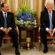 Трамп Египеттин башчысын "сүйүктүү диктаторум" деп атады