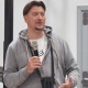 Сүрөтчү Ушаков: "Ак илбирсти коргоо боюнча иштер начар жүрүп жатат"