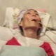 "Көзүнөн жаш эле ага берет". Төрөттөн кийин кыймыл, үн-сөздөн калган келиндин жакындары анын туулган күнүн белгилешти
