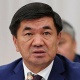 ЖЫЛНААМА, 20-ЯНВАРЬ: Премьер-министр Мухаммедкалый Абылгазиев 52 жашка толду. Өкмөт башчы туулган күнүн кечинде үй-бүлөсү жана жакындары менен белгилейт