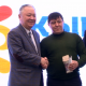 "Кыргызлото" 3 жеңүүчүсүнө 500 000 сомдон байгелерин тапшырды