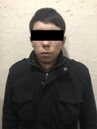 Бишкекте "милиция кызматкеримин" деп алдамчылык кылган жаран колго түштү