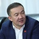 Депутат Жыргалбек Турускулов: "Өкмөттүн өкүлүнүн мугалимдерди "галстугуңар жок" деп сындаганы ага аброй алып келбейт". КҮНСОБОЛ