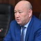 Жеңиш Разаков Момбековдун "өкмөт кутуруп кетти" деген сөзүнө кошулбай турганын айтты