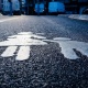 Бишкекте айдоочу жөө адамдарды сүзүп, 2 киши жаракат алды