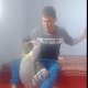 ЭЛДИК ВИДЕО: "Эки буттуу мыкаачы". Социалдык тармакта кичинекей баланы аёосуз сабаган эркек кишинин видеосу тарады