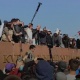 Митингге "Бүтүн Кыргызстан" партиясынын лидери Адахан Мадумаров келди