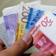 1-октябрга карата "Балага сүйүнчү" бир жолку жөлөк пулу 100 миңден ашуун ымыркайга берилди