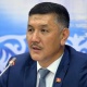 Депутат Зулпукаров: "Премьер-министрди, өкмөттүн курамын өзгөртүүнүн кереги жок"
