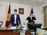 Азиз Суракматов: "Мен алдыдагы шайлоого катышуу үчүн кызматтан кетип жатам"