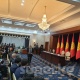 Депутаттар 6 ай айлык албай иштөөгө ниеттенишүүдө, бирок баары эмес