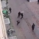 Социалдык тармактарда Минсктеги митингде күч органдарына карматпай качкан кыздын видеосу талкууда