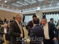 Жогорку Кеңештин депутаттары кезектеги жыйынга чогулушууда