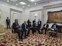 Депутат Өмүркулов Жогорку Кеңештин имаратын тезирээк оңдоо керектигин айтты