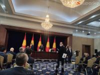 Талант Мамытовду депутаттар Жогорку Кеңештин төрагасынын ордуна отургузушту