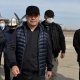 Бирде күрмө, бирде кемсел. Садыр Жапаровдун Камчыбек Ташиев коштогон өлкөнүн түштүгүнө болгон иш сапарынан сүрөттөр