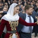 "Бир аккаунттун жарнамасы 400 миң рублду түзгөн". Кадыровдун үй-бүлөсү катталуучу көбөйтүү боюнча сынакка катышты