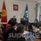 Балбак Түлөбаев: "Муниципалдык кызматтын кызматкерлери, той-аштардан көрсөм андан ары кете бергиле"