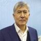 Соттук отурумга алып келинген Атамбаевдин ден соолугу тууралуу айтылды