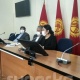 Саламаттыкты сактоо министрлигинин имаратынын алдындагы митинг: Министрлик нааразылык акциясына чыккандардын талаптарын угуп жатат