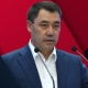 Курч суроолор, мактоолор, кыйыткан сөздөр... Садыр Жапаров журналисттердин суроолоруна жооп берди (видео)