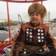 "Тыныгуу жок". Дөөлөт Сыдыковдун Манас айтып жатканына 4 саат болду.