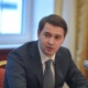Премьер-министрдин милдетин аткаруучу автожолдорду тейлөөгө тартылган бардык кызматтарды күнү-түнү иштөөгө өткөрүү керектигин айтты