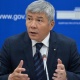 "Сиз кызматка келсем, өлкөдө чоң өзгөрүүлөр болот деп айттыңыз эле. Кызматка келдиңиз, айткандарыңыз аткарылабы?". Берилген суроого Максат Мамыткановдун жообу (видео)