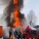 Военно-Антоновкада эки фура күйүп жатат