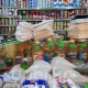 Экономика министрлиги кумшекер 1 сомго, өсүмдүк майы 5 сомго кымбаттады деген. Буга керектөөчүлөр эмне дейт?