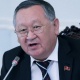 Конституциялык кеңештин мүчөсү: Жаңы Конституцияга мектеп окуучуларын 11-класска чейин окууга милдеттендирүүнү киргизүү сунушталды