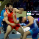 "ОМОНдор аралашты". Күрөш боюнча Орусия чемпиондугунда эки балбан мушташып кетти