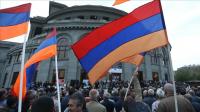 Ереванда Пашиняндын отставкасын талап кылгандар митингге чыгышты