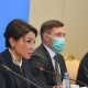 Эльвира Сурабалдиева: "Пандемия шартында аймактардагы жаштардын билим алуусу жана саламаттыгын сактоо маселелерине өзгөчө көңүл бурулат"