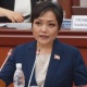 Аида Касымалиева: "Мөөнөтү бүткөн парламентте кресло талашуу болуп жатканы уят"