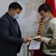 Бишкекте өрт чыккан батирдеги 3 баланы куткарган баатырлар акимчилик тарабынан сыйланды