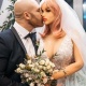 Казакстандык жаран жубайлыкка алган куурчагын сындырып алды