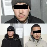Бишкекте өспүрүмдү уруп, телефонун тартып алганга шектүү балдар кармалды
