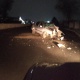 Беловодск айылында жеңил унаа жолдогу бетон тосмону сүзүп талкаланды
