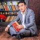 Ырчы Гүлжигит Сатыбеков "Сүйүүсүн" казактарга берди