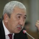 Депутат Исхак Масалиев: "Экономикалык көрсөткүчтөрдүн начар болуп жатканы үчүн өкмөт отставкага кетиши керек деп буга чейин айтып келгем". КҮНСОБОЛ