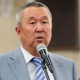 Депутат Нышанов: "Жогорку Кеңеште адабий тилдин ченеминде сүйлөшүбүз керек"