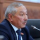 Депутат Бактыбек Турусбеков: "Жакында шайлоо өтө турган шаарларга каттоого туруу маселесин токтотуу керек". КҮНСОБОЛ