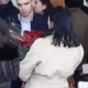 Экс-мэрлердин соттук иши: Бүгүн Кубанычбек Кулматовдун туулган күнү, отурумга жакындары гүл көтөрүп келишти