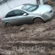 ЭЛДИК КАБАР: "Ак-Тилек конушунда баткактан улам унаалар тыгылып, балдар бала бакчага чыга албай жатышат" дейт окурман