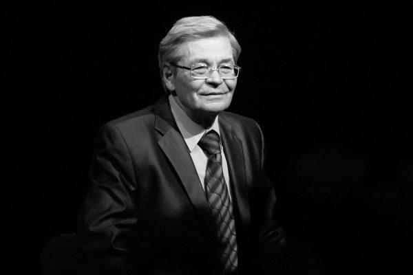 Актёр Виктор Дашкевич