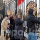 Бишкек ШИИББи: "Ак Үйдүн кызматкерлерин жулкулдатып, урган аялдар изделүүдө"