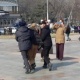 Кыргыз өкмөтүнүн алдындагы аялдар кеңеши 8-мартта жүрүшкө чыккан катышуучуларга карата милиция кызматкерлеринин колдонгон аракетин айыпташты